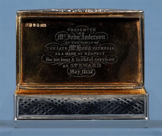 A William IV Scottish silver snuff box, by James Naismith, Length 78mm Weight: 3.5oz/111grms.